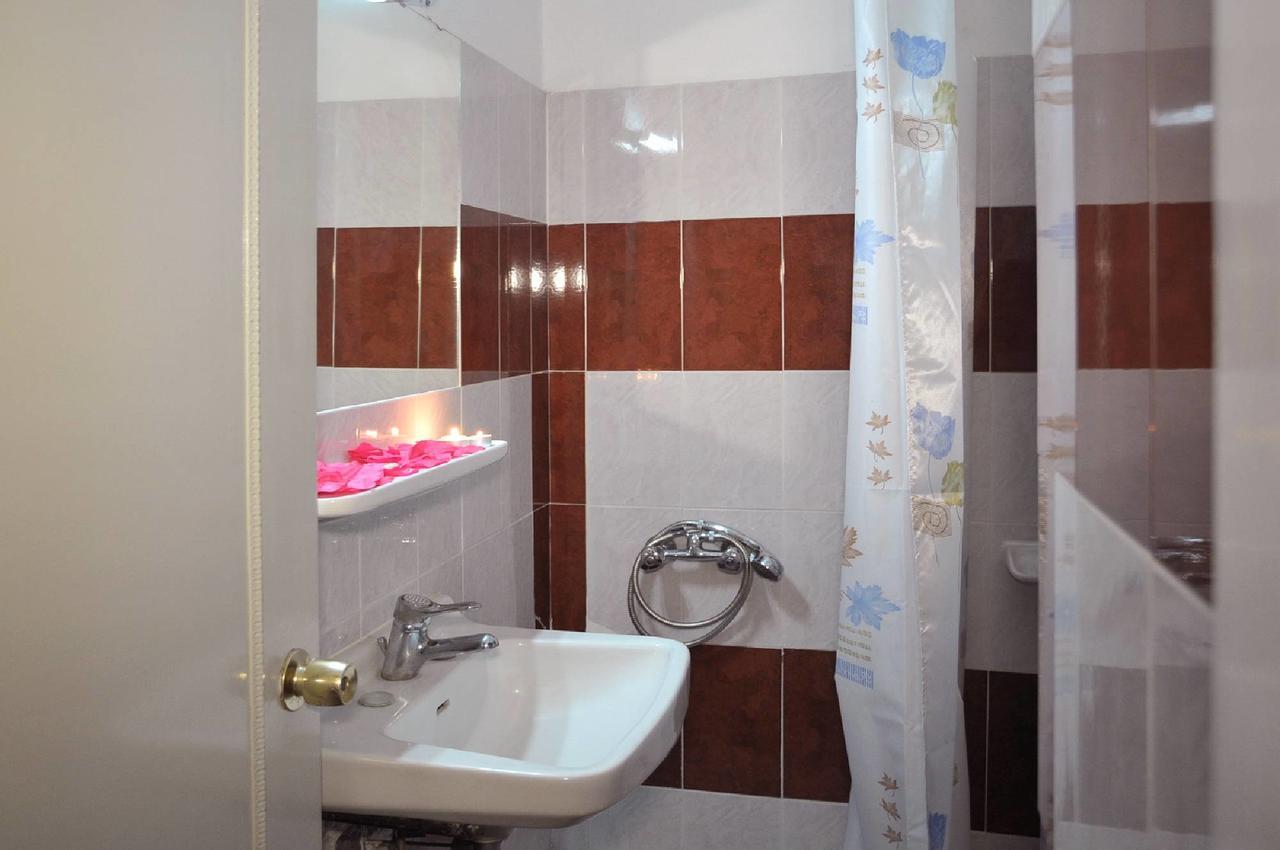 Hotel Anesi Афины Экстерьер фото