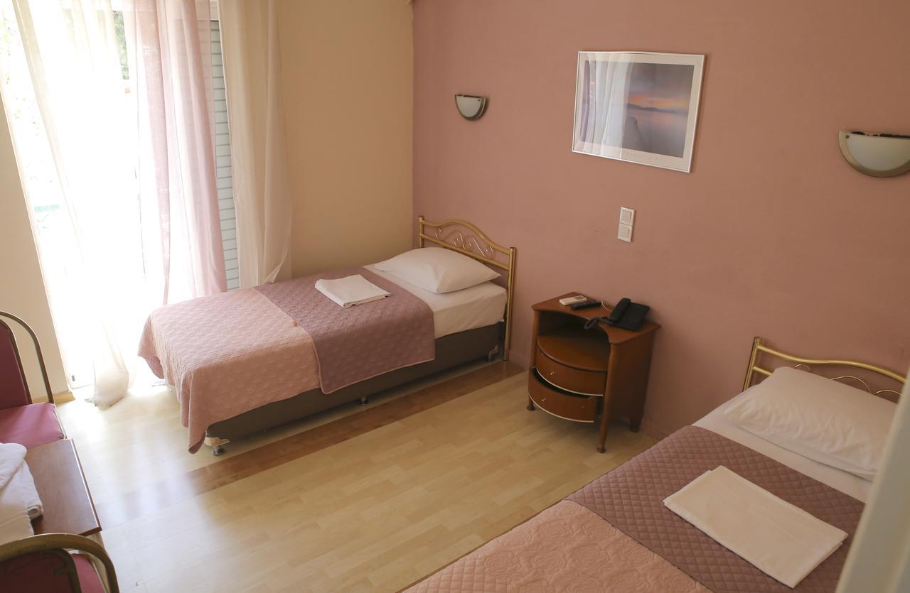 Hotel Anesi Афины Экстерьер фото