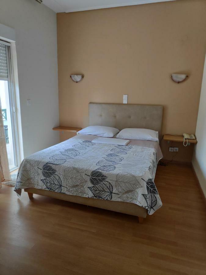 Hotel Anesi Афины Экстерьер фото